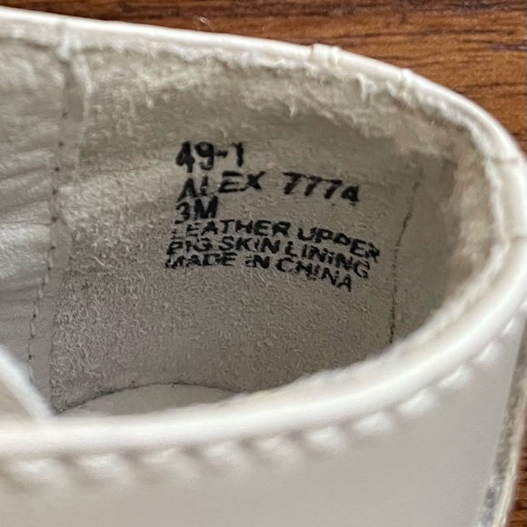 FootMates baby leather beige velcro shoes size 3M - Picture 5 of 5